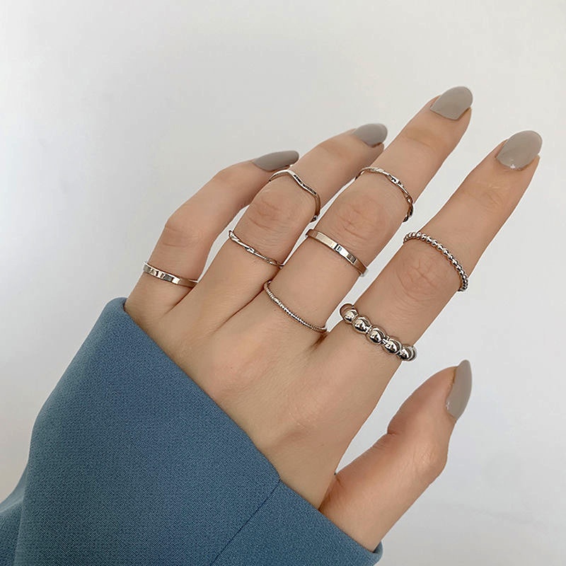 Magic789 8 Pcs Retro Emas Memutar Hollow Bulat Cincin Set Untuk Wanita Perempuan Gaya Dapat Ditumpuk Geometris Rings Chic Hiasan Jari Pakaian Sehari-Hari