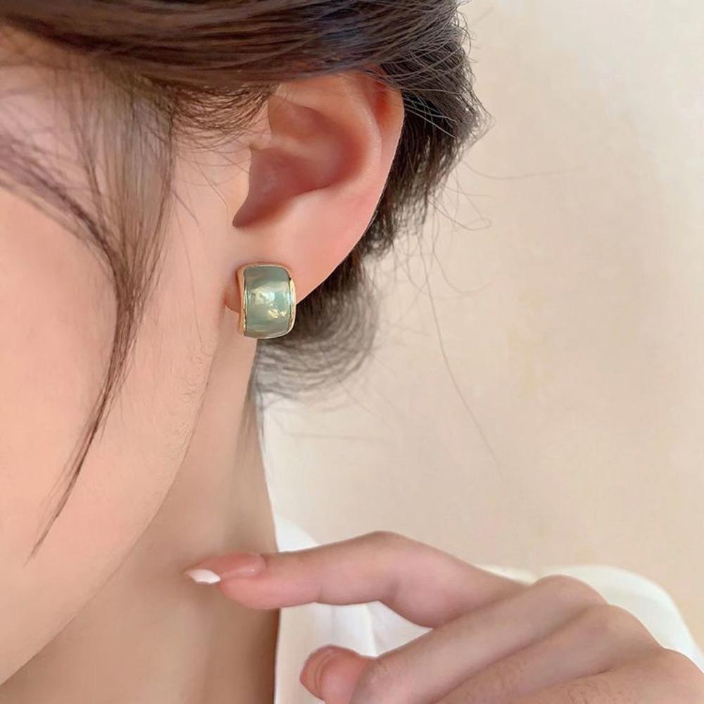 Mxbeauty Anting Enamel Elegan Klasik Geometris Kepribadian Baru Chic Alloy Metal Studs