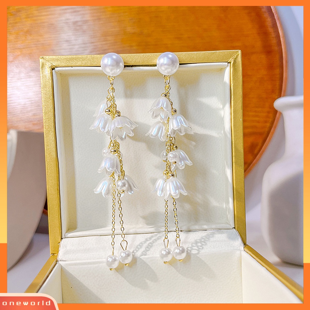 [WOD] 1pasang Anting Rumbai Bunga Liontin Mutiara Imitasi Electroplating Tidak Alergi High Gloss Ear Ornament Colorfast Lady Elegan Anting Rumbai Rantai Panjang Untuk Pacaran