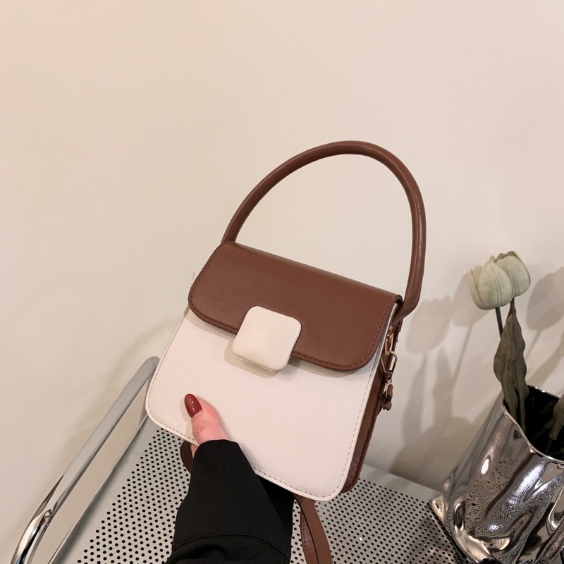 Tas wanita versi Korea trendi baru tekstur fashion gaya luar negeri Messenger tas persegi kecil