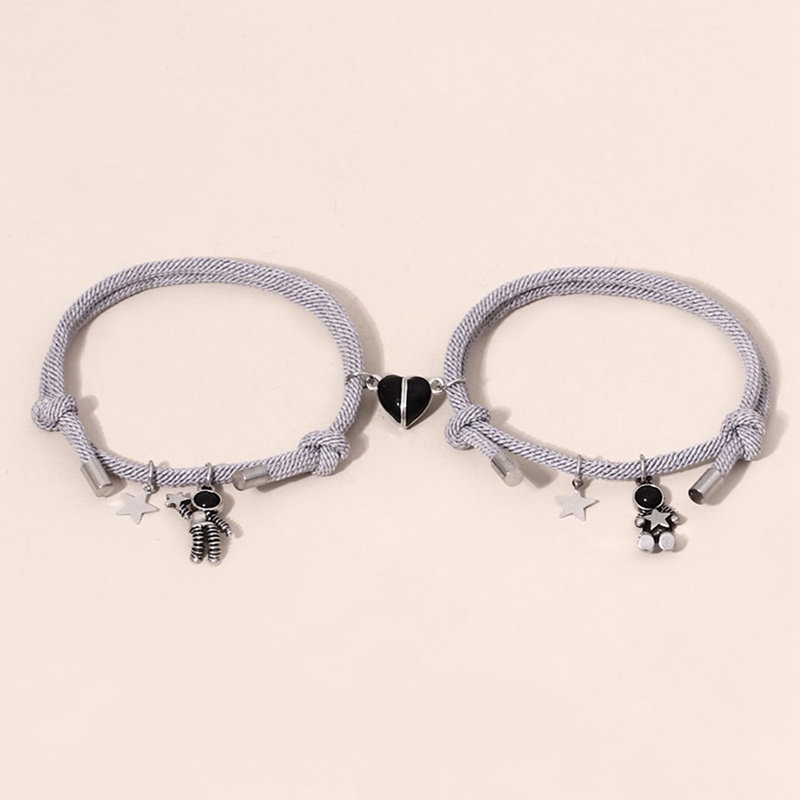 Spaceman Gelang Liontin Magnetik Astronot Kreatif Bintang Hati Pasangan Gelang Persahabatan Perhiasan Pecinta Gelang