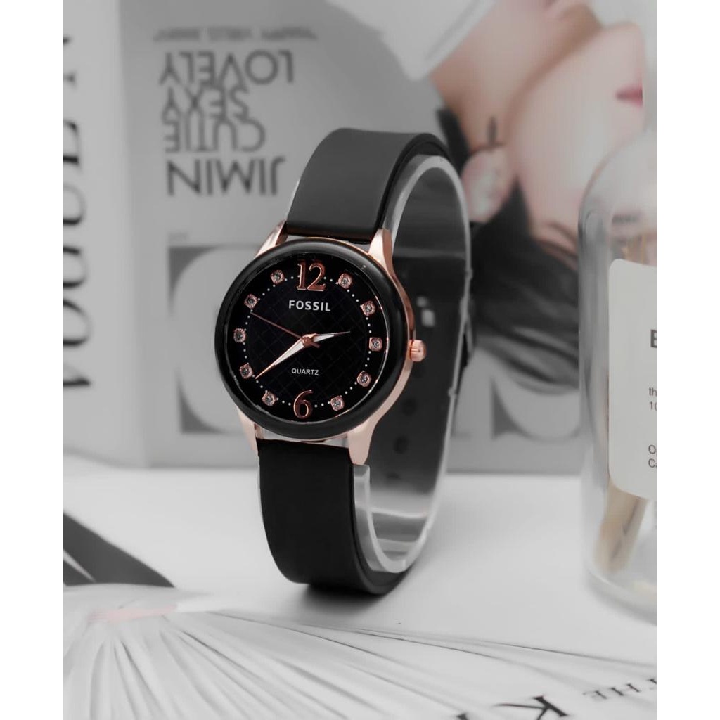 PA Jam Tangan Quartz Strap PU Analog Casual Gaya Retro Wanita &amp; Pria Ulzzang Watch Korean Fashion RM085