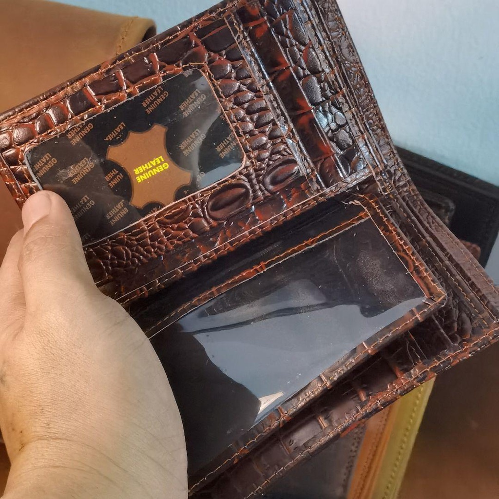 DOmpet Tanggung Pria axie 3 Kulit