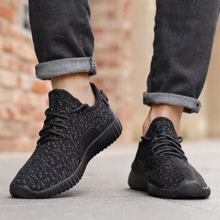 Leedoo Sepatu Sneakers Pria Sepatu Karet Pria Sepatu Casual Pria MR207 - Hitam, 40