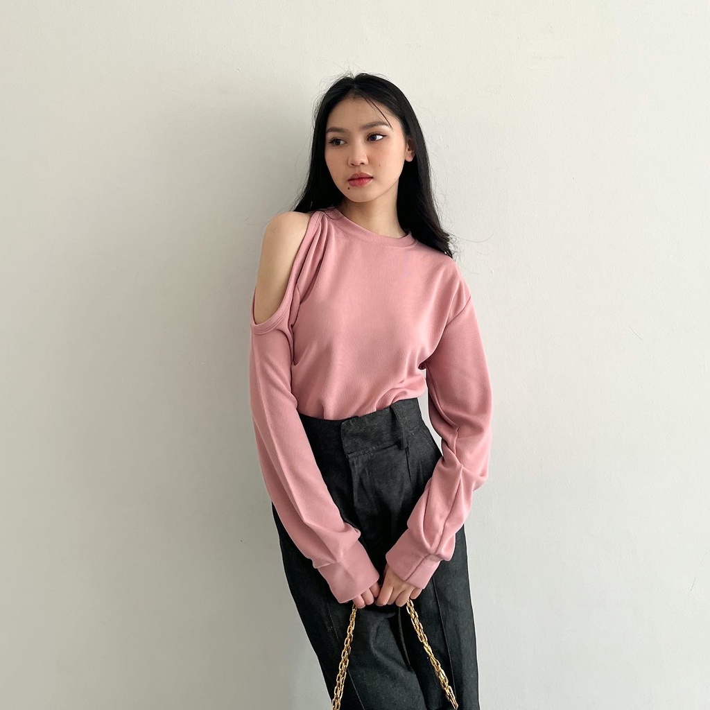 Beige Studio - Cady Sweater / Atasan Lengan Panjang Wanita