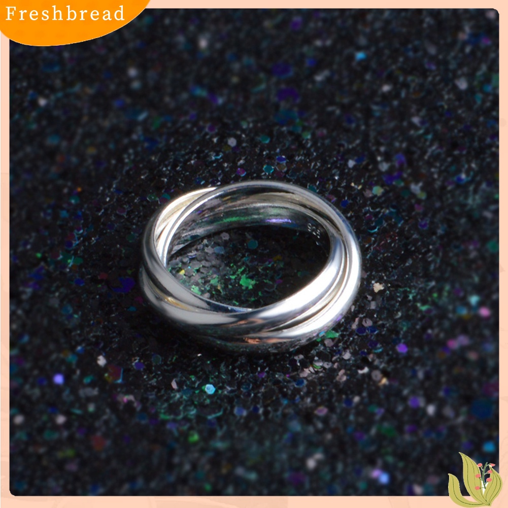 &lt; Freshbread &gt; Wanita Kreatif Halus 3circles Cross Finger Cincin Hadiah Perhiasan Pesta Pernikahan