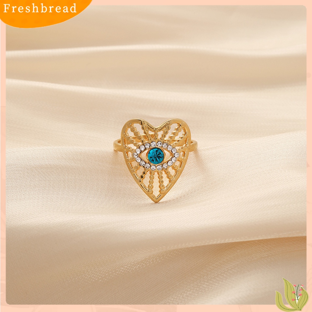 &lt; Freshbread &gt; Cincin Perempuan Bentuk Hati Berlian Imitasi Poles Hypoallergenic Electroplating Dress Up Perhiasan Aksesori Wanita Sederhana Berongga Pembukaan Cincin Untuk Pesta,