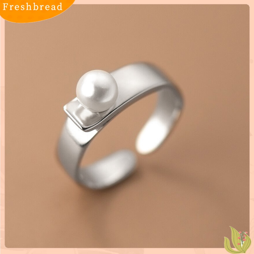 &lt; Freshbread &gt; Cincin Jari Trendi Minimalis Elegan Ringan Mewah Halus Hias Tembaga Desain Mutiara Imitasi Cincin Pesta Perhiasan Aksesori