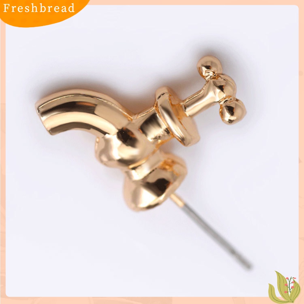 &lt; Freshbread &gt; Fashion Wanita Keran Air Tap Bentuk Telinga Studs Earrings Perhiasan Aksesoris