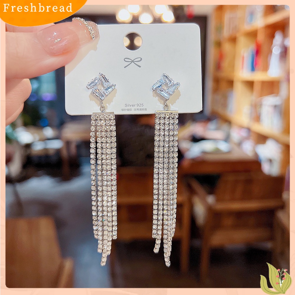 &lt; Freshbread &gt; 1pasang Anting Panjang Geometris Elegan Berlebihan Rantai Panjang Temperamen Bertatahkan Berlian Imitasi Anting Rumbai Panjang Aksesoris Fashion