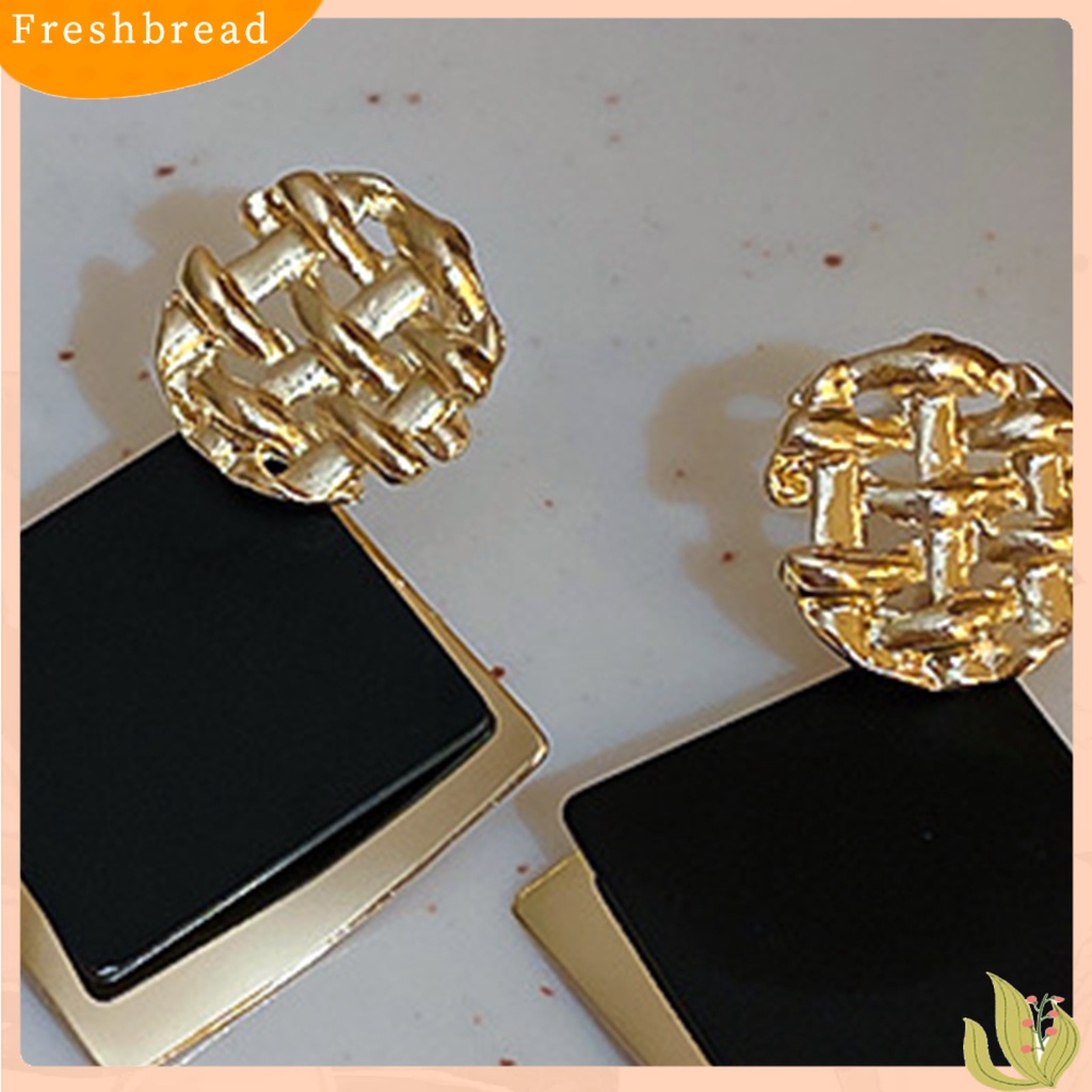 &lt; Freshbread &gt; 1pasang Anting Wanita Perhiasan Geometris Electroplating Bright Luster Stud Earrings Untuk Pakaian Sehari-Hari