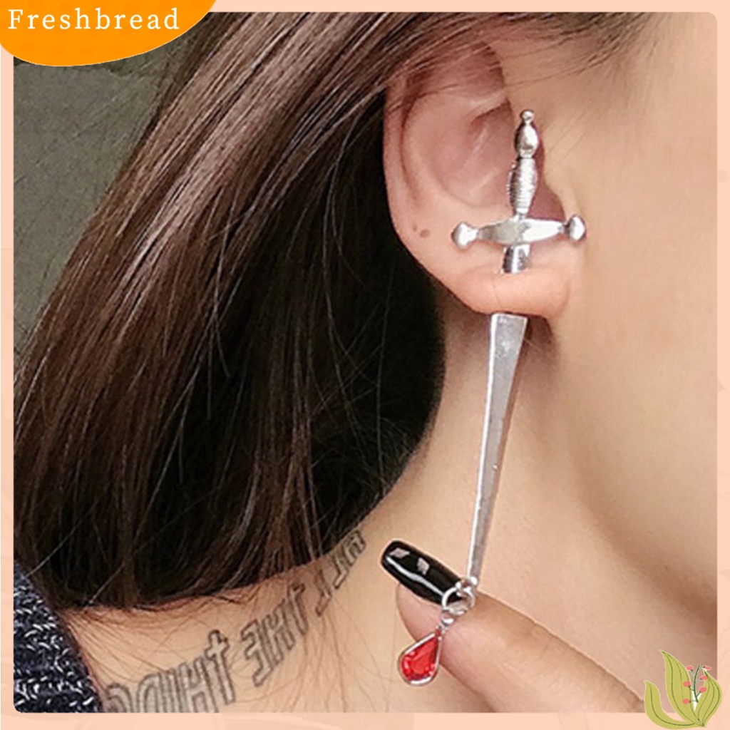 &lt; Freshbread &gt; Wanita Simulasi Darah Tersumpah Dagger Eardrops Pribadi Stud Anting Hadiah