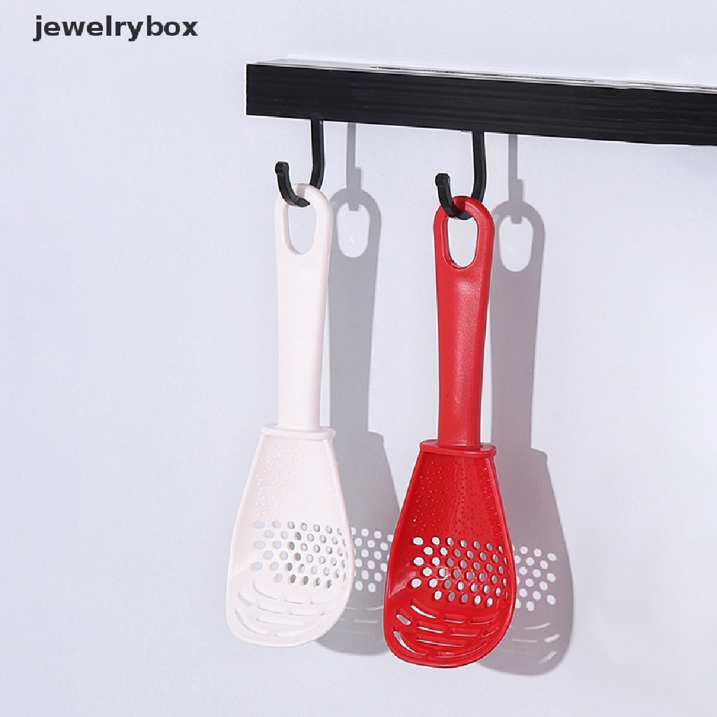 [jewelrybox] Al Sendok Masak Dapur Lubang Gantung Tahan Panas Saringan Sup Kentang Bawang Putih Press Colander Butik Dapur Inovatif