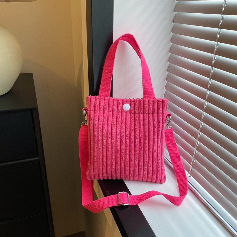 TAS CORDUROY MINI SELEMPANG JINJING BLUDRU KOREA KEKINIAN TREND RAJUT SLINGBAG BAHU KNOT BAG TREND KNITTED BAG Tas Slempang Wanita Fashion Korea Tas Rajut Portable Salur Korean Handbag Korea Buffolow