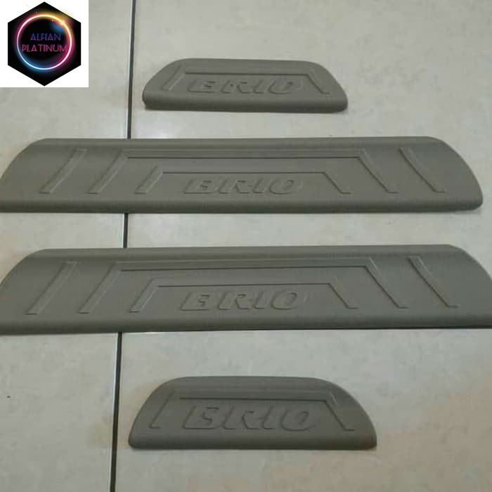 Sill Plate Samping Plastik Mobil Honda All New Brio 2018 2019 Cream Variasi Mobil