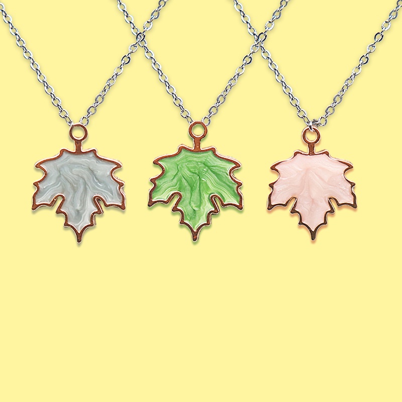 Maple Leaf Stainless Steel Kalung Bunga Matahari Liontin Kartun Anak Liontin Perlengkapan Siswa Hadiah Ulang Tahun Logam Aksesoris Fashion