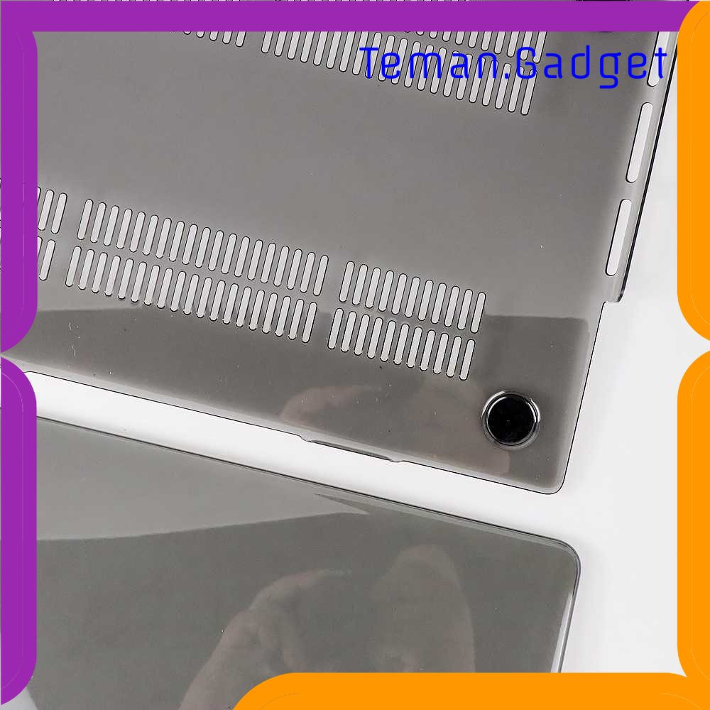 TG - KMP PFHEU Crystal Case Pelindung Macbook Pro A2442/A2485