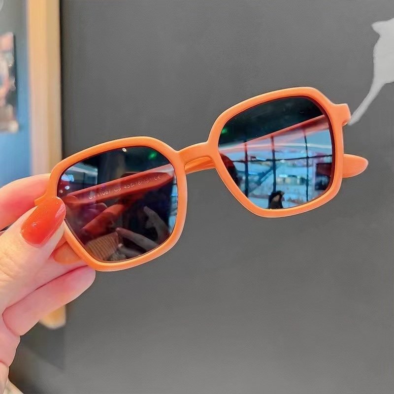 Kacamata Hitam Anak Gaya Modis Trendy Anti Silau UV Protection Fashion Perempuan