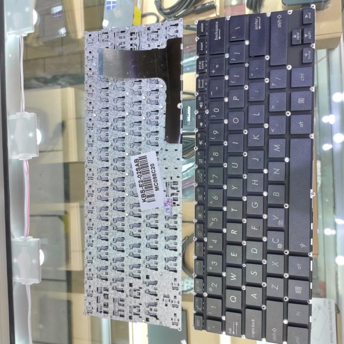 KEYBOARD Asus E202 E202M E202MA X205 X205T X205TA E202S E205 E202S  HITAM