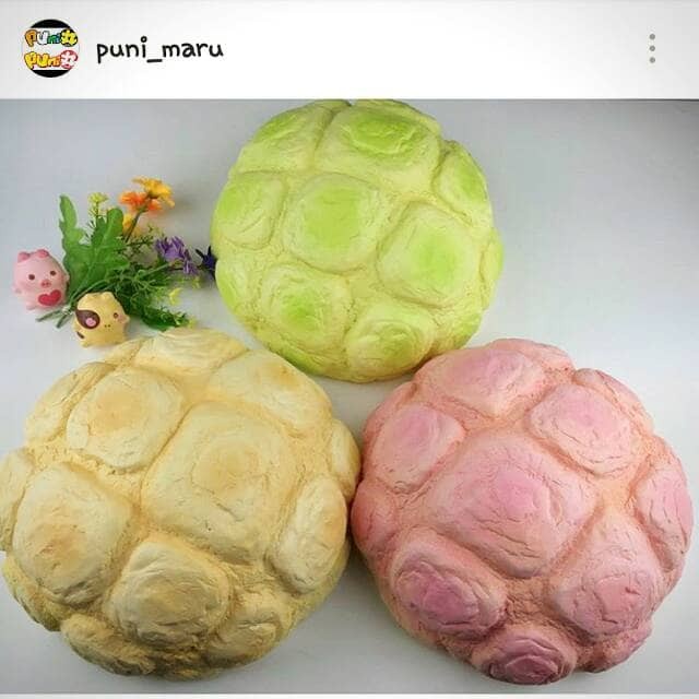 super jumbo gigantic melon bread squishy puni maru punimaru