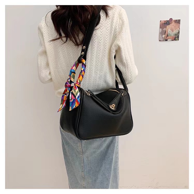 8212 tas selempang wanita tas fashion tas import kekinian tas handbag tas slingbag