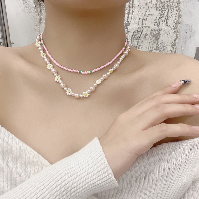 Mutiara Merah Muda Daisy Manik-Manik Kalung Aksesoris Rantai Klavikula Bunga Ganda Kepribadian Retro