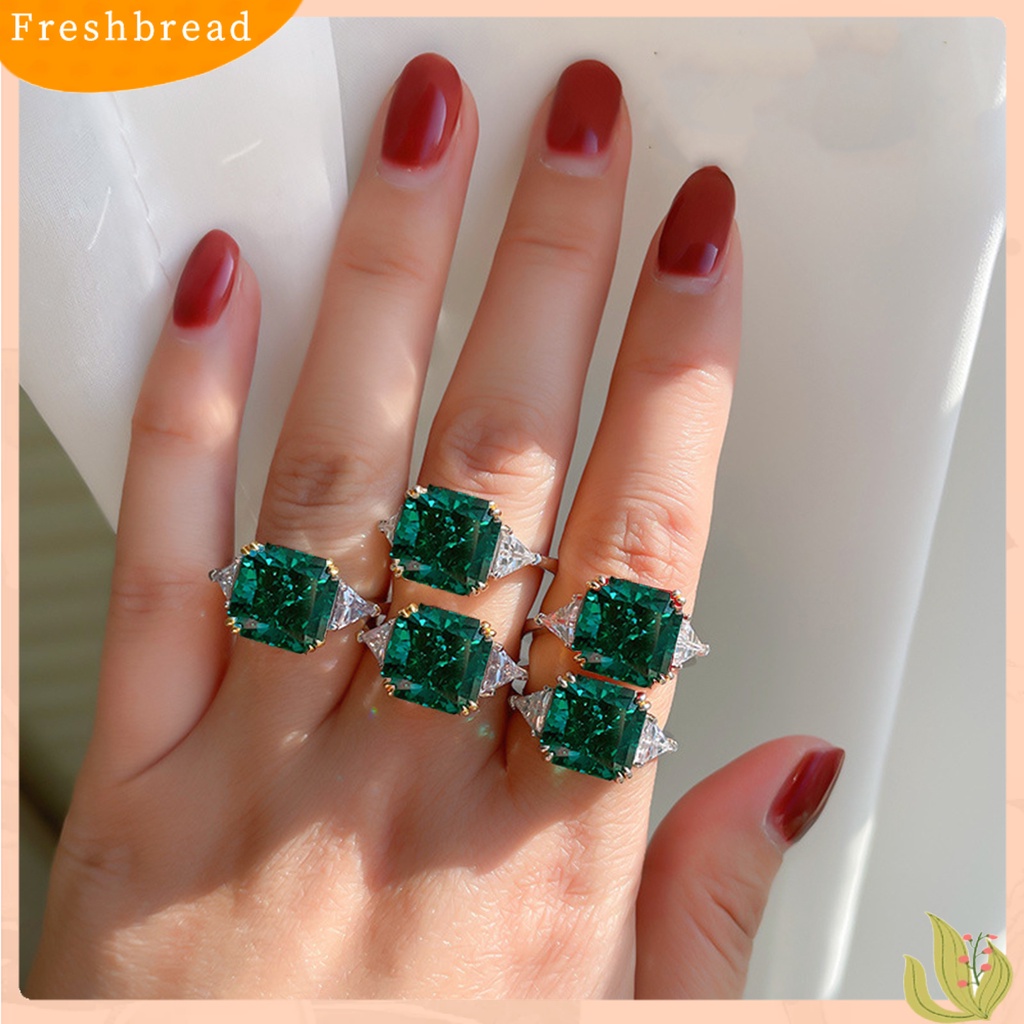 &lt; Freshbread &gt; Cincin Jari Gaya Sederhana Semua Pertandingan Mengkilap Mempesona Efek Visual Ultra-Ringan Hias Alloy Wanita Simulasi Permata Batu Zamrud Cincin Untuk Wanita