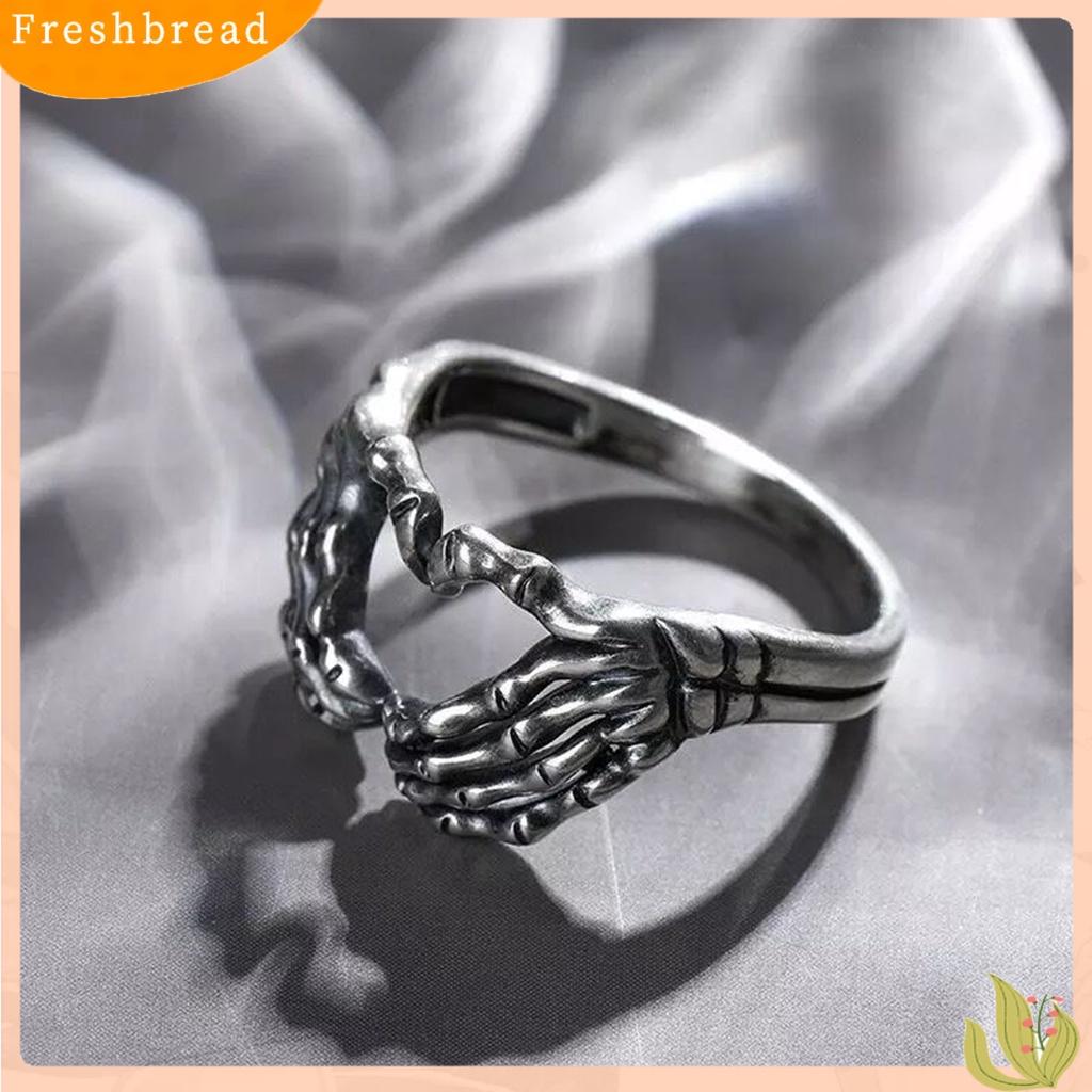 &lt; Freshbread &gt; Cincin Retro Tengkorak Tangan Alloy Hip Hop Unisex Cincin Keren Untuk Hadiah