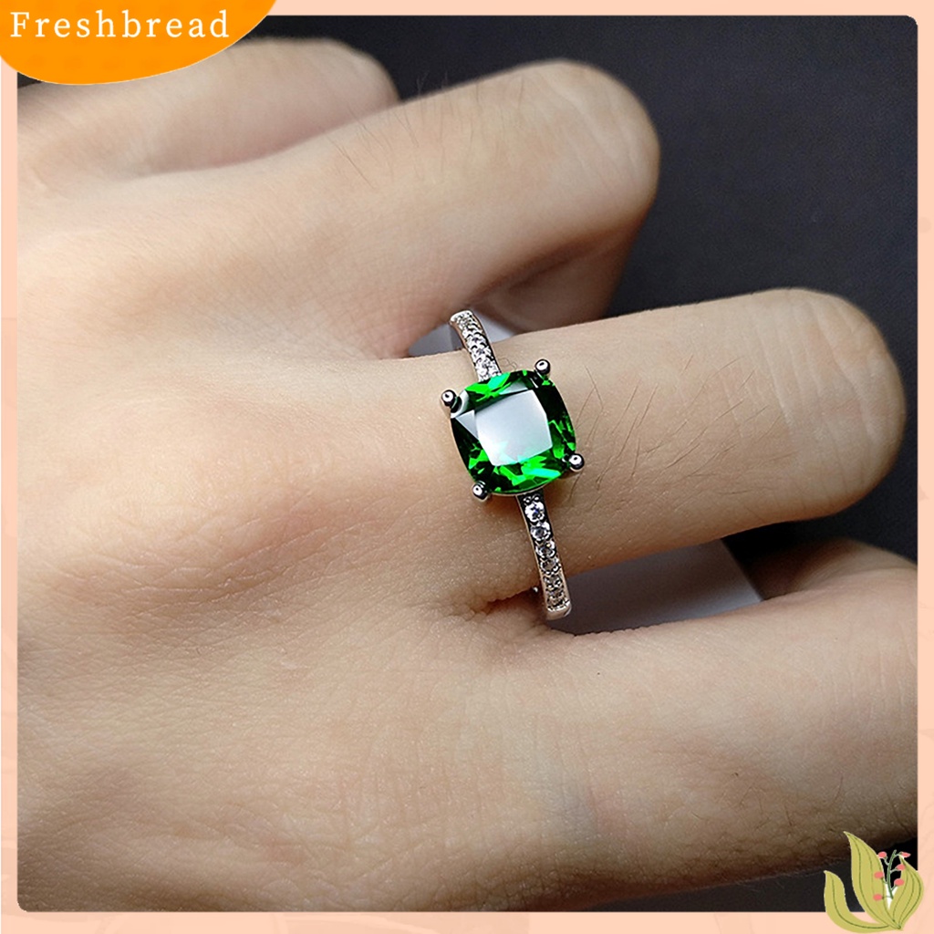 &lt; Freshbread &gt; Bertatahkan Berlian Imitasi Tipis Cincin Kawin Persegi Cubic Zirconia Wanita Cincin Perhiasan Aksesori