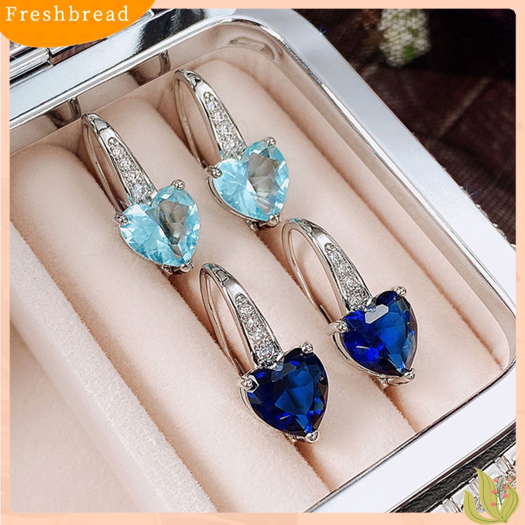 &lt; Freshbread &gt; 1pasang Anting Leaverback Tindik Romantis Mewah Berbentuk Hati Cubic Zirconia Menjuntai Anting Perhiasan Pesta