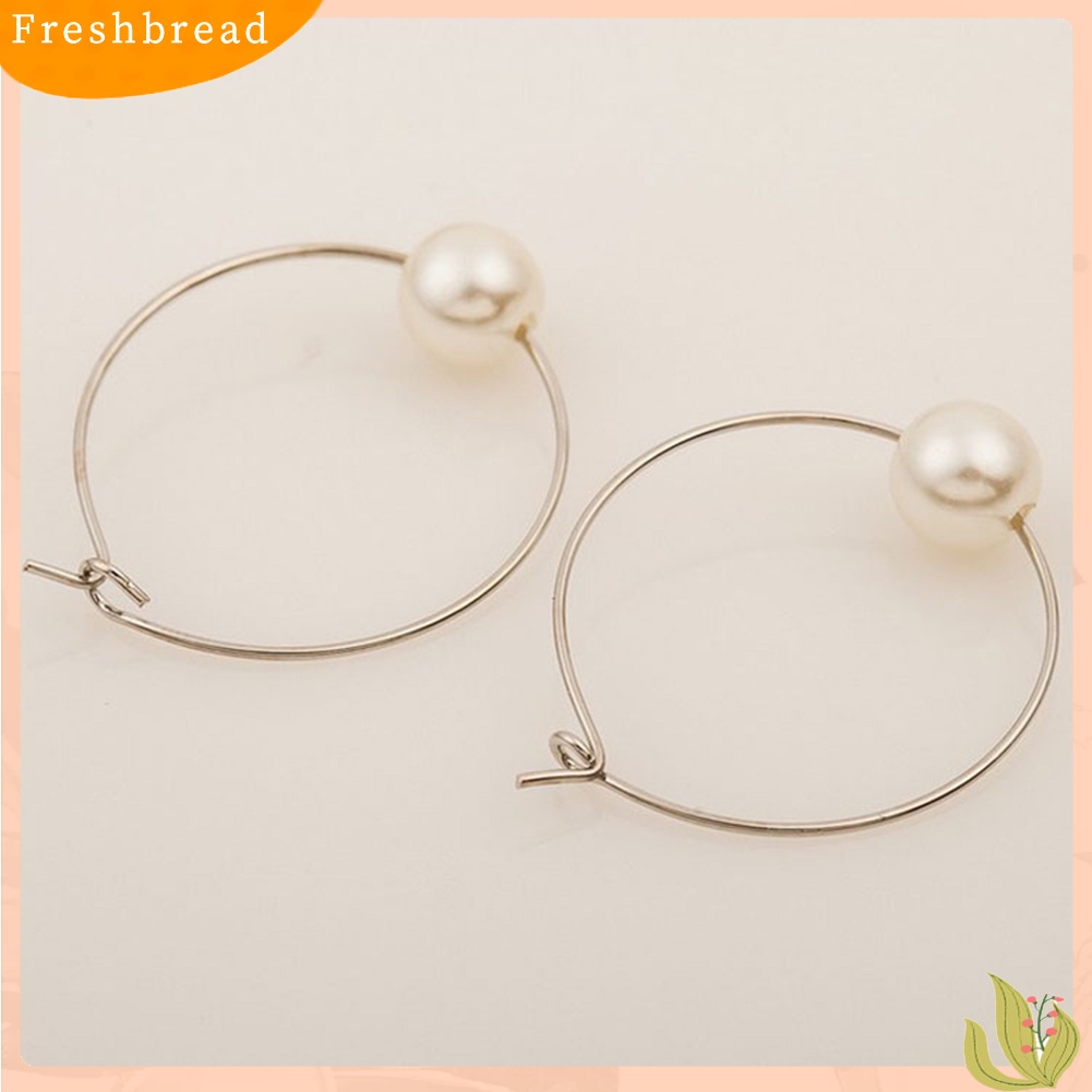 &lt; Freshbread &gt; Fashion Wanita Mutiara Imitasi Pesona Huggie Hoop Earrings Pesta Perhiasan Hadiah Ulang Tahun