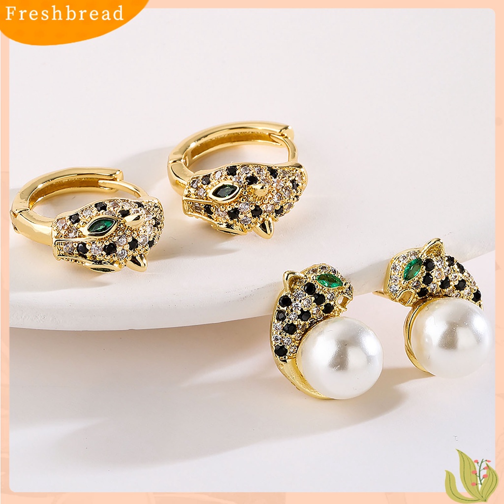 &lt; Freshbread &gt; 2Pcs Ear Studs Sparkling Anti-Oksidasi Tahan Luntur Mengkilap Mengkilap Berkilau Gaya Euro-Amerika Zirkon Emas Leopard Stud Earrings Lady Supply