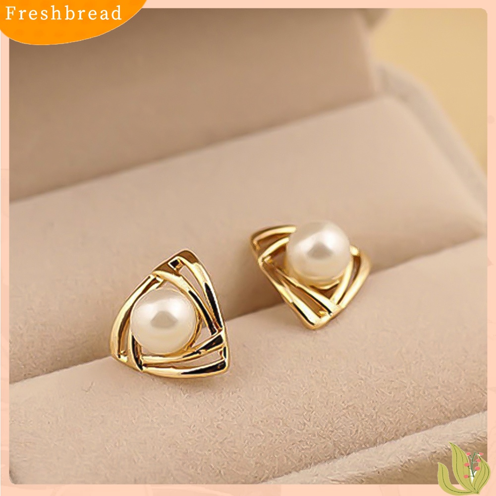 {In Stock} Wanita Mutiara Imitasi Hias Double Segitiga Crossover Ear Stud Earrings Perhiasan Hadiah