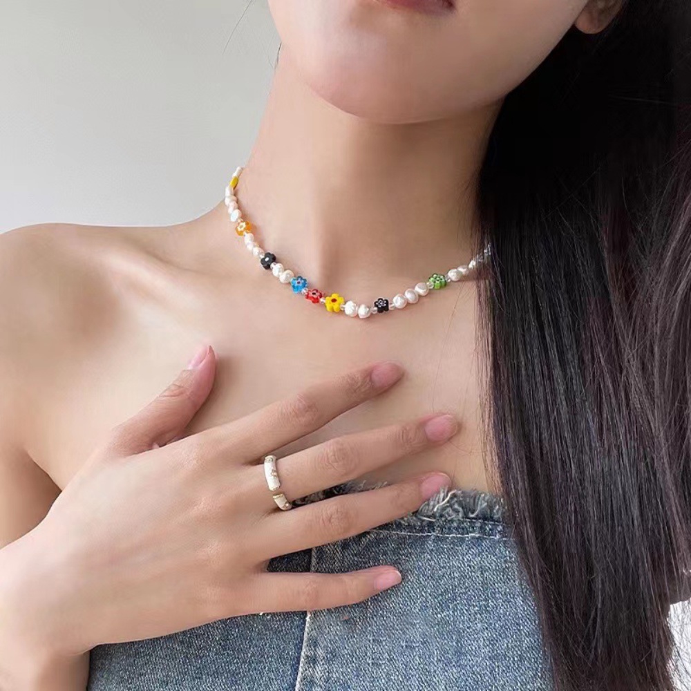 Bunga Warna-Warni Mutiara Alami Jahitan Kalung Wanita Gaya Baru Perempuan Cahaya Mewah Niche High-end Klavikula Rantai Kalung Hadiah Pacar Perhiasan Hati Manis