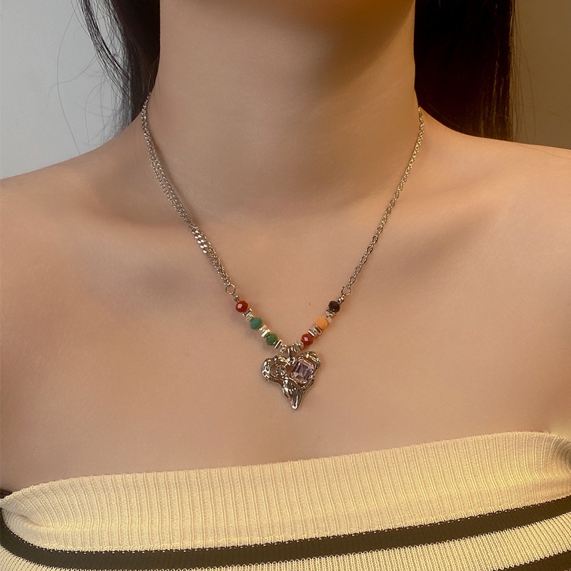 Cinta Tidak Teratur Liontin Kalung Perempuan Manis Dingin Angin Desain Kepribadian Fashion Rantai Leher Serbaguna Rantai Klavikula