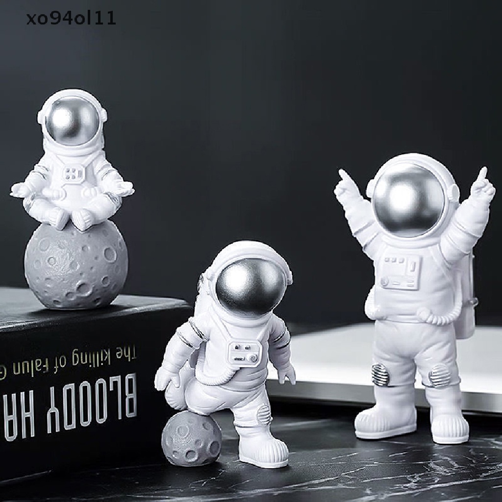 Xo Patung Astronot Nordic Patung Resin Dekorasi Rumah Modern Hiasan Meja OL