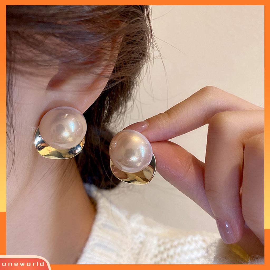 [EONE] 1pasang Ear Studs Pengerjaan Halus Tidak Sakit Memakai Mudah Dipakai Tahan Aus Eye-catching Dress Up Nikel Gratis Anting Mutiara Imitasi Minimalis Perhiasan Aksesori