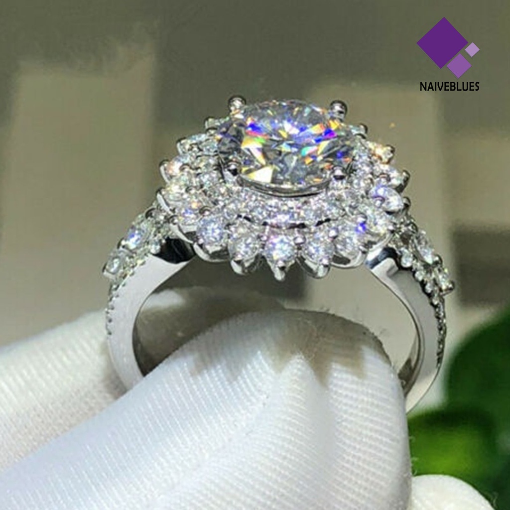 &lt; Naiveblues &gt; Cincin Wanita Bentuk Bunga Rhinestones Perhiasan Ringan Fashion Penampilan Cincin Untuk