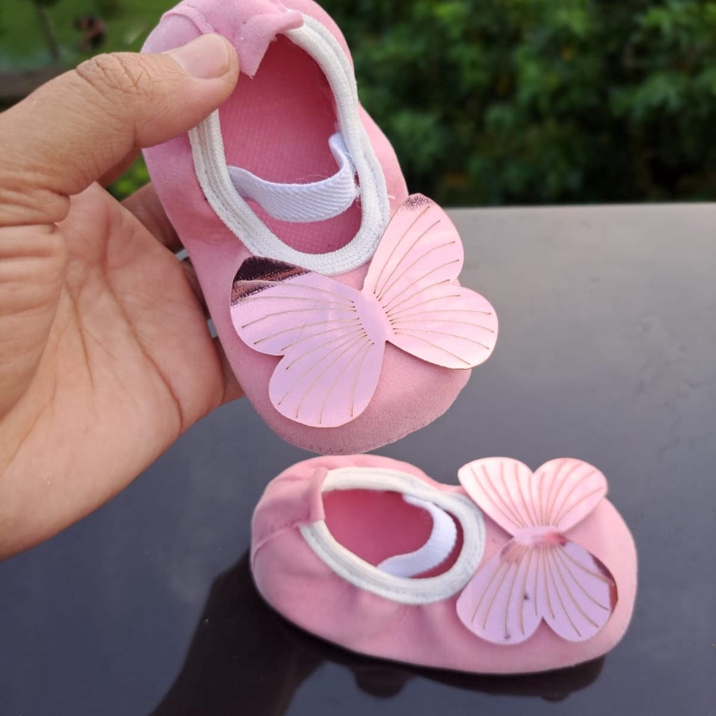 TOKOERS PRP10 Sepatu baby bayi prewalker 1_12 bulan motif Pita Kupu kupu bahan bulu lembut