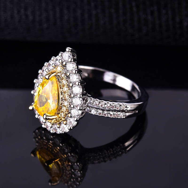 Goldkingdom Aksesoris Perhiasan Fashion Ready Stock Water Drop Pear Shaped Yellow Crystal Ring Full of Diamond Engagement Ring Female