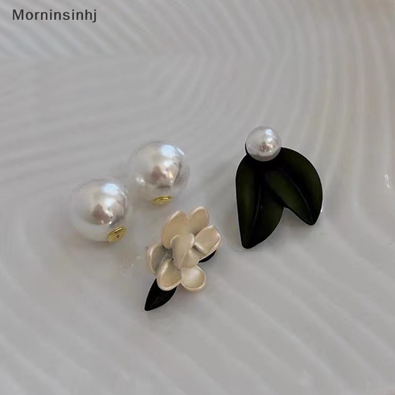 Mornin 1pasang Asimetri Mutiara Imitasi Stud Earrings Gardenias Earrings Ins Gaya Gadis Fashion Temperamen Perhiasan Anting Wanita id