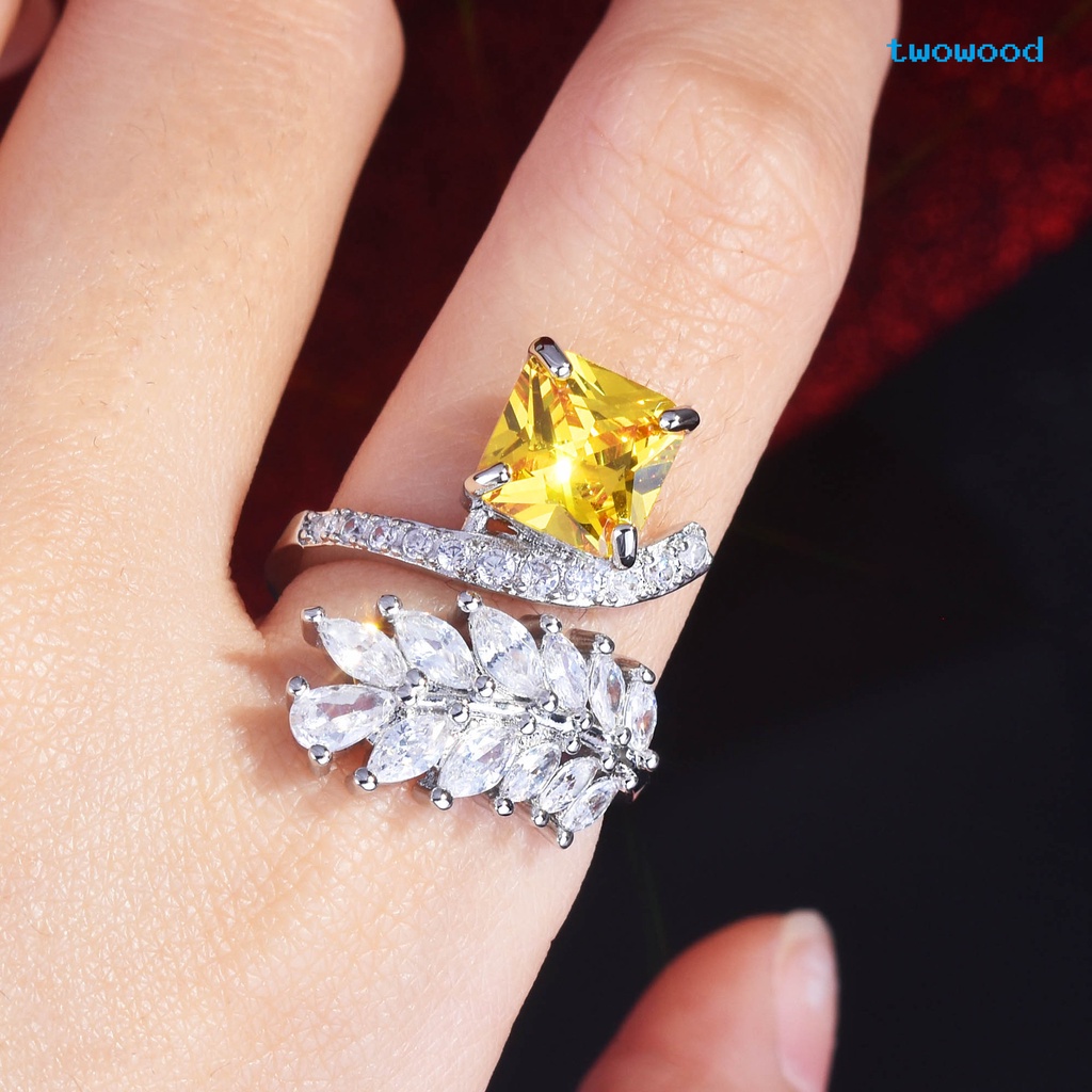 Twowood Modis Dan Pribadi Cincin Jari Telunjuk Berlian Kuning Bercahaya Es Bunga Potong Berlian Cincin Ceruk Wanita high-end Perhiasan