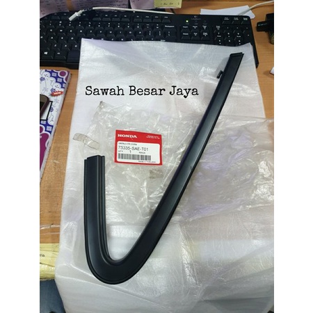 Bracket Braket Breket Cover Garnish List Lis Karet Kaca Mati Corner Segitiga Spion Depan Honda Jazz 