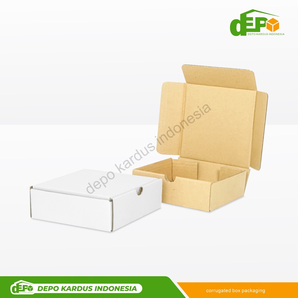 

Box 15X15X5 cm Kardus/Kardusmini/Karduskecil/Boxkecil/Karton/Kartonmini/Kemasan/boxdompet/Hampers/Gift/skincare/tinggi5
