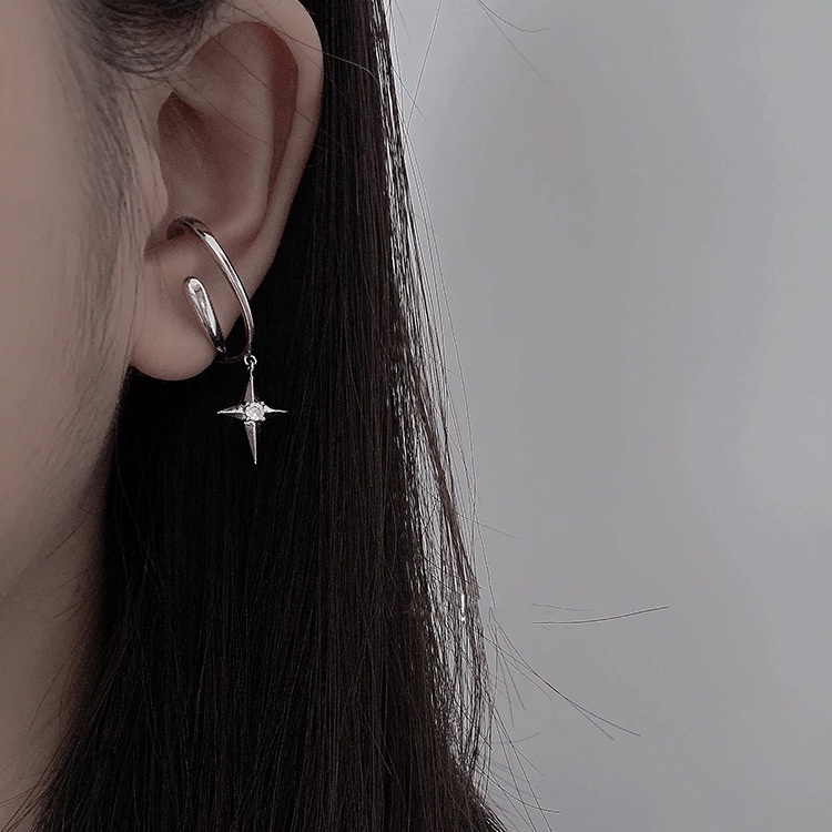 Berlian Bintang Berujung Empat Klip Tulang Telinga Tanpa Tindik Perempuan Gaya Eropa Amerika High-End Sederhana Semua-