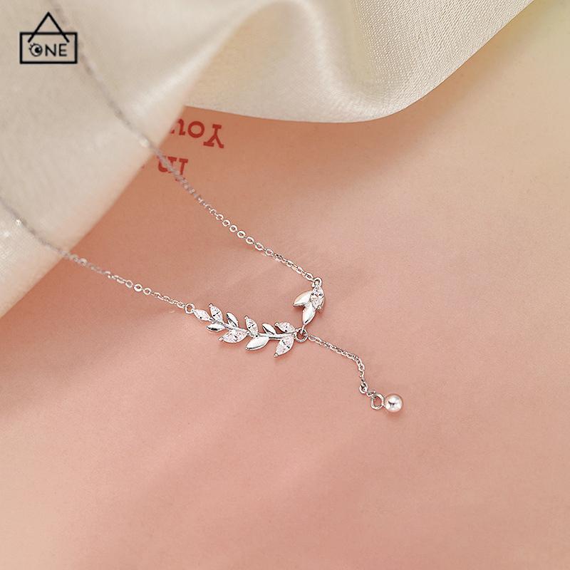 COD❤️Kalung Wanita Korean Fashion Mengkilap Gandum Musim Panas  Desain Manis Daun  Rumbai Rantai Tulang Selangka-A.one