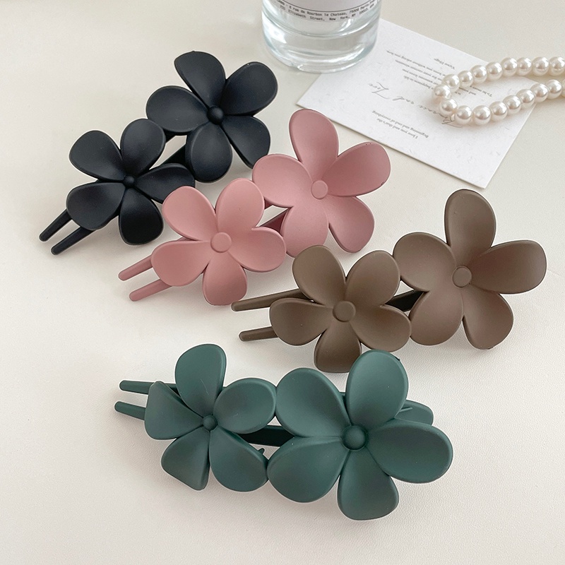 Warna-warni Bunga Jepit Rambut Wanita Sendok Belakang Pan Hair Clasp Hiu Klip Hiasan Kepala Musim Panas Fashion Jepit Rambut