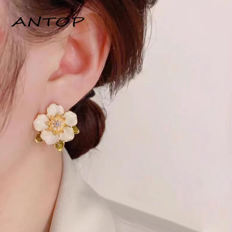 [Yumna] Perak Jarum Mutiara Bunga Anting Temperamen All-match Wanita Earring