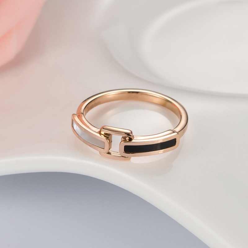 Anti Karat Fashion Rose Gold Sabuk Gesper Gaya Titanium Steel Cincin Unik Berkelas Bertatahkan Shell Ring