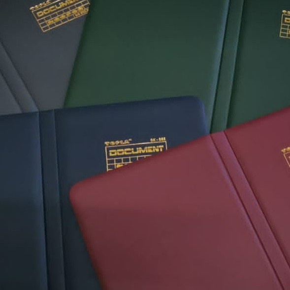 

✨BESTSELLER✨ - Document Keeper Penyimpan Dokumen Map File Custom Reselting Zipper - Abu-abu, Isi 20 Hal- 1.2.23